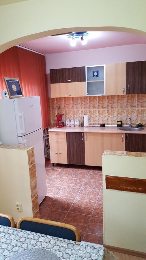 Apartament Maya Apartment Orsova Ngoại thất bức ảnh