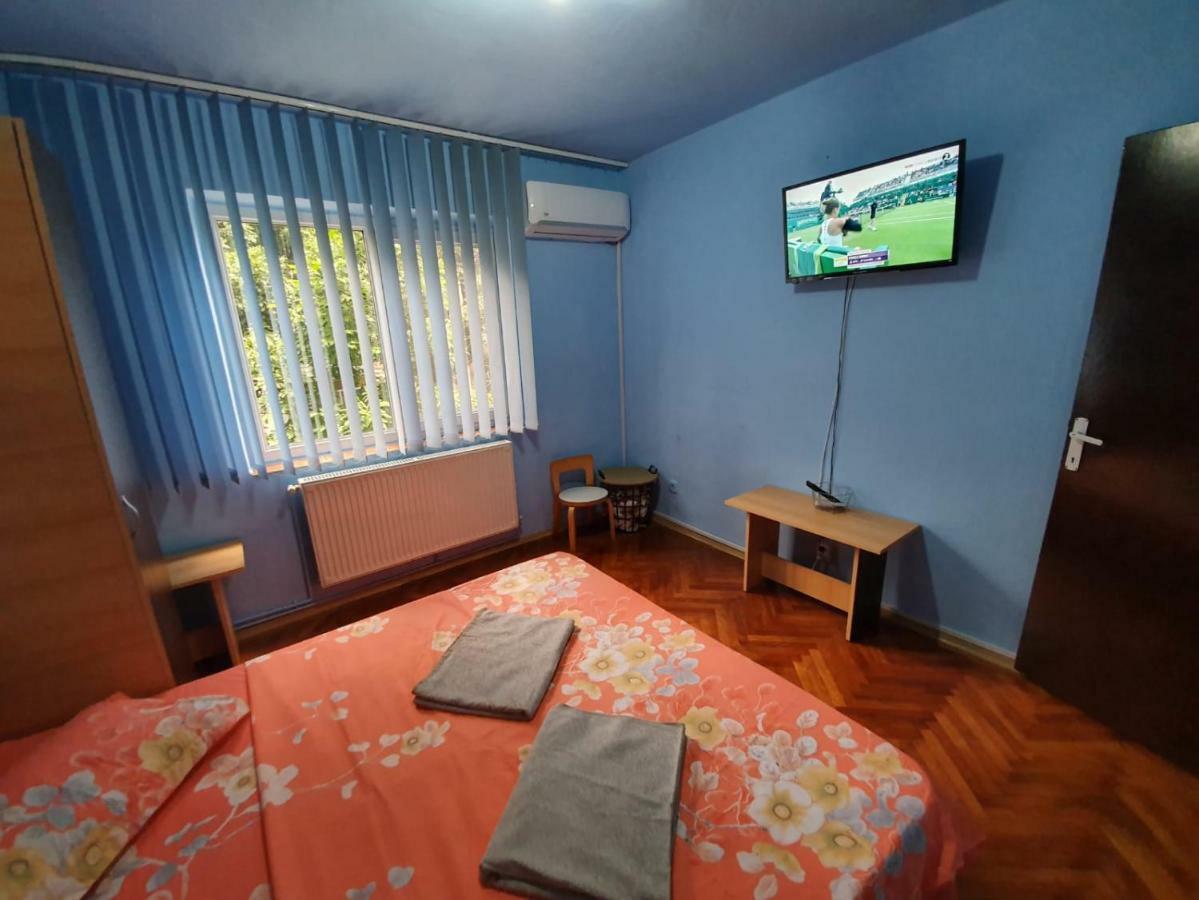 Apartament Maya Apartment Orsova Ngoại thất bức ảnh